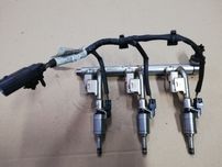 Listwa wtryskowa szyna wtryskiwacze 1.0 EcoBoost Ford Focus mk3 C-max2