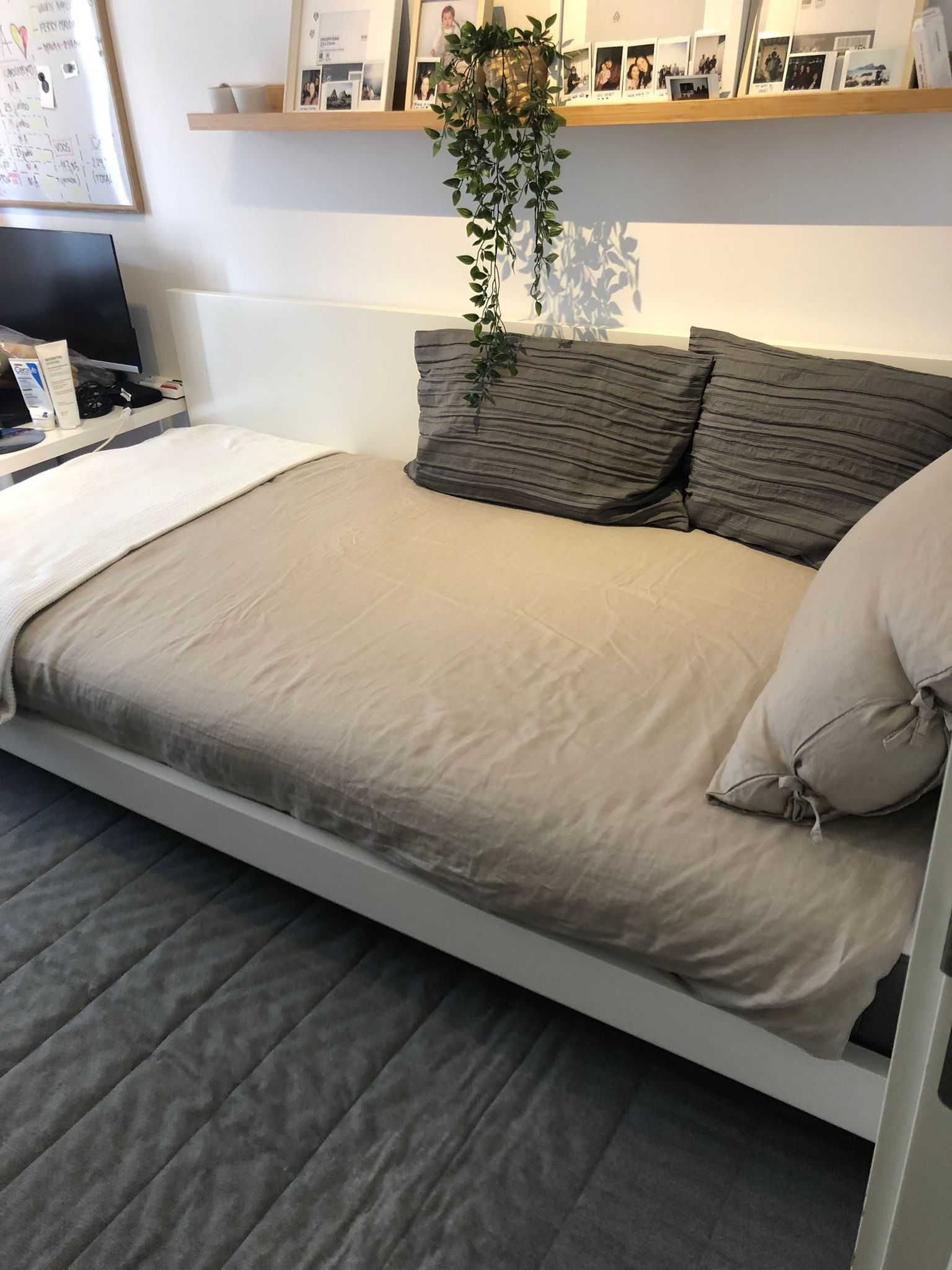 Cama com Gaveta IKEA