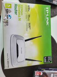 Router TP-LINK 300 mps.