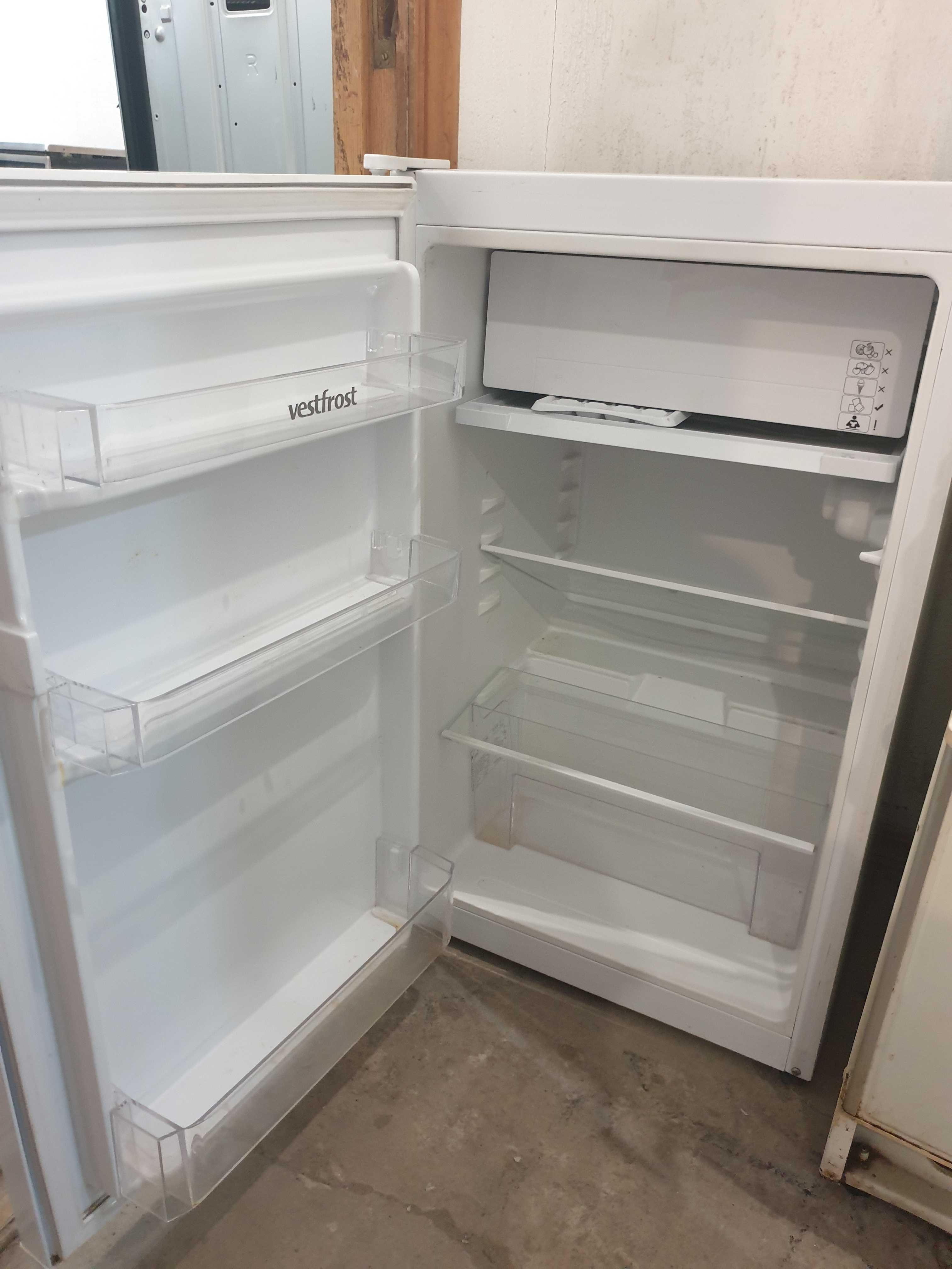 Бюджетный холодильник Elenberg KNS-80D 80 см, гарантия, доставка