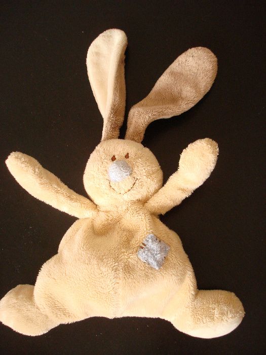 Coelho de peluche