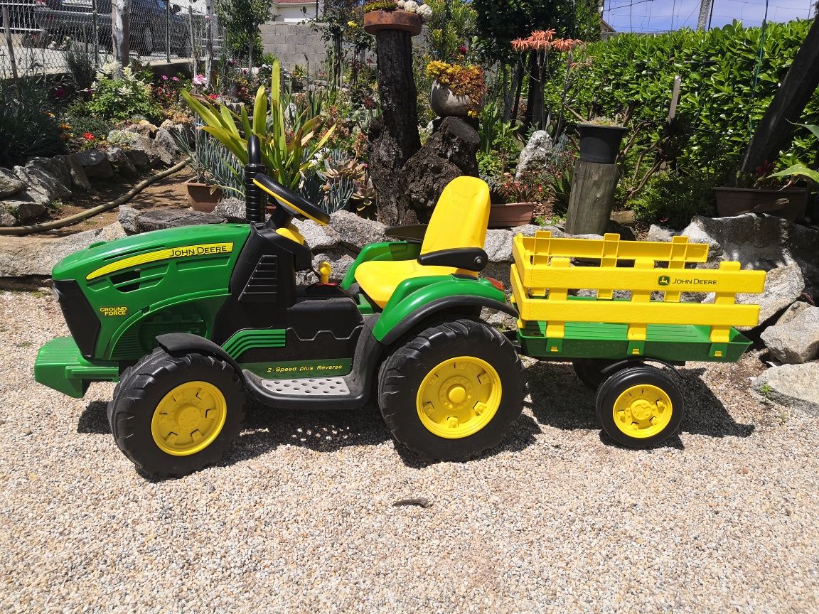 Trator a bateria criança Jonh Deere