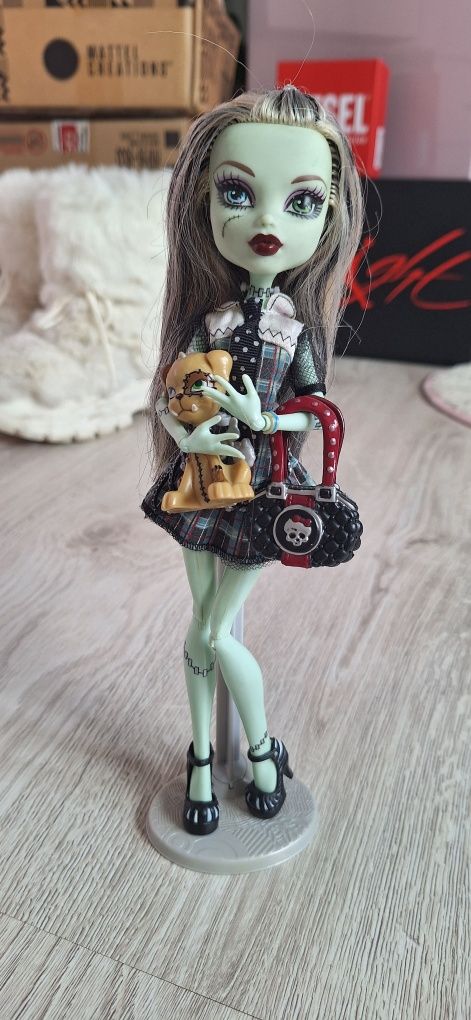 Frankie stein basic monster high lalka lalki wave 1 mh