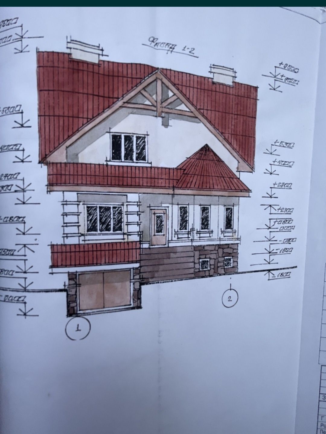 Продам дом в центрі.