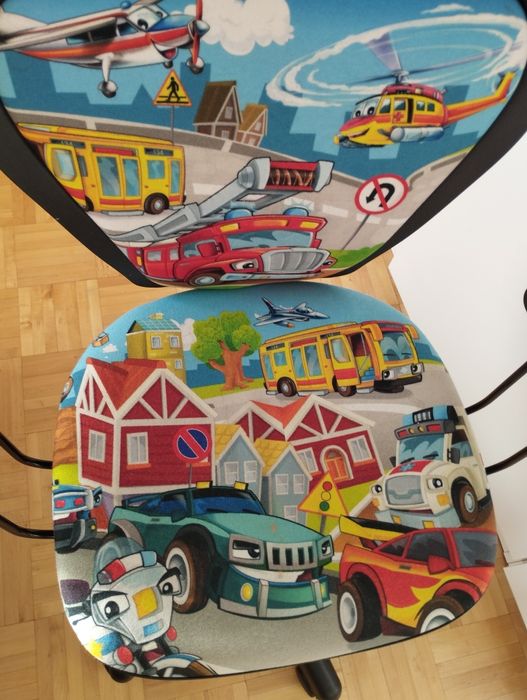 Fotel obrotowy dla dziecka krzesło na kółkach