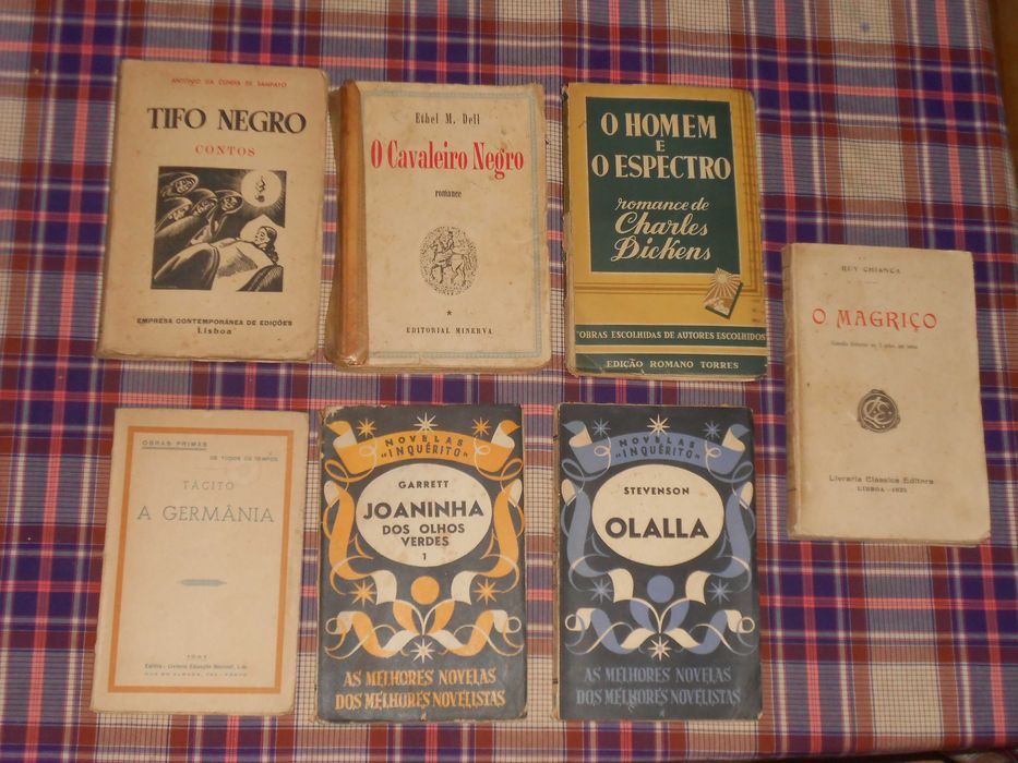 Livros antigos Chianca, Garrett, Dell, Dickens, Tacito, Cunha Sampayo