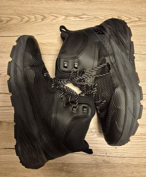 Wysokie buty trekkingowe SPEED HIKER z membraną męskie - czarne