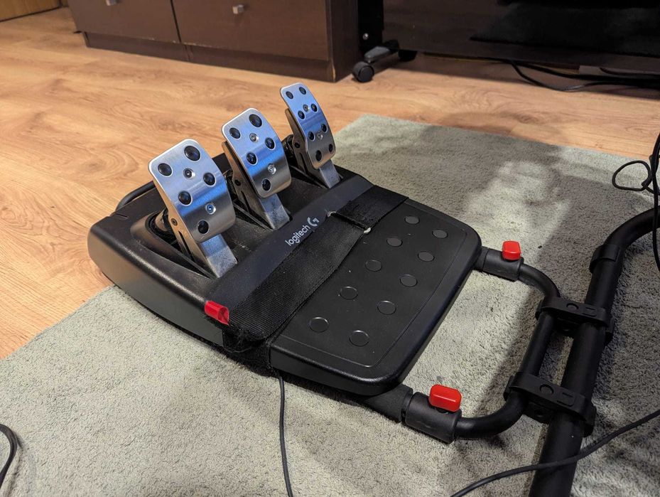 Playseat Challenge, Logitech G29 e Manete de Mudanças - Usado