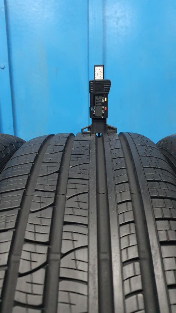 4 x 235/60 R18 Opony całoroczne Pirelli ! Rok 2023