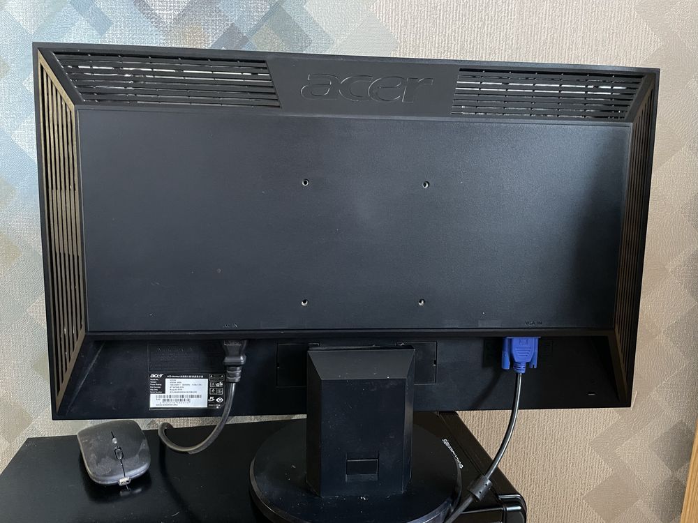 Монитор Acer 60hz