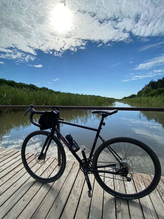 Велосипед 28" Marin NICASIO рама - M Gloss Black/Pink