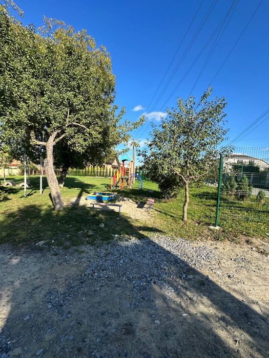 Продаж котеджу в Зимній Воді 3,6 сот ПІДВАЛ. Газ, Розведена електрика