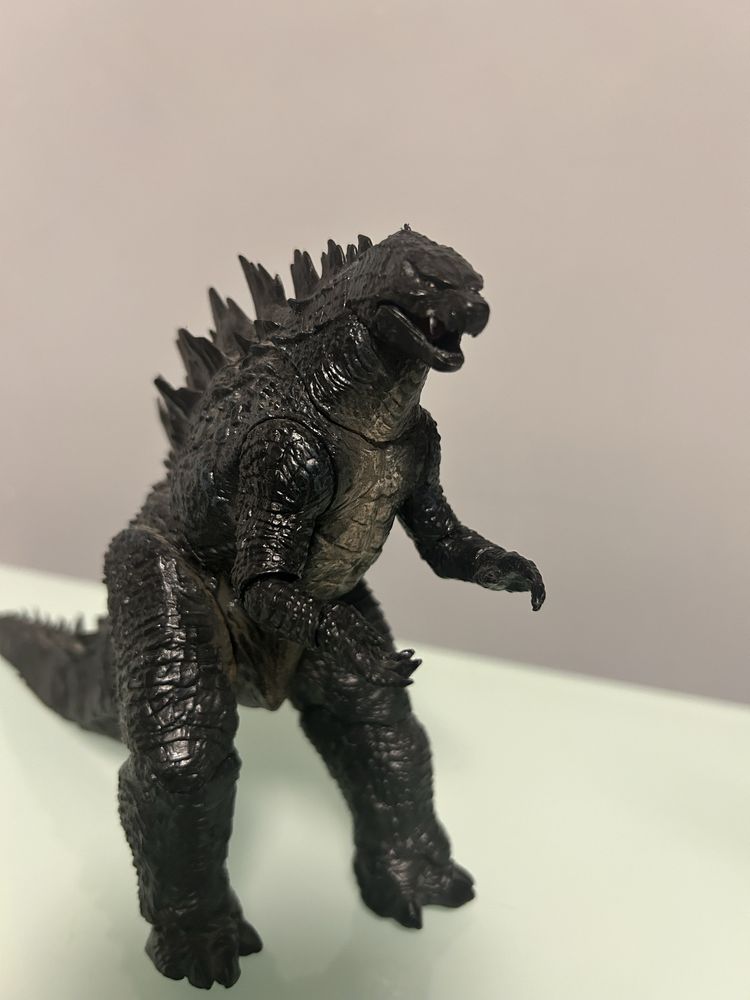 Godzilla NECA годзіла колекційна
