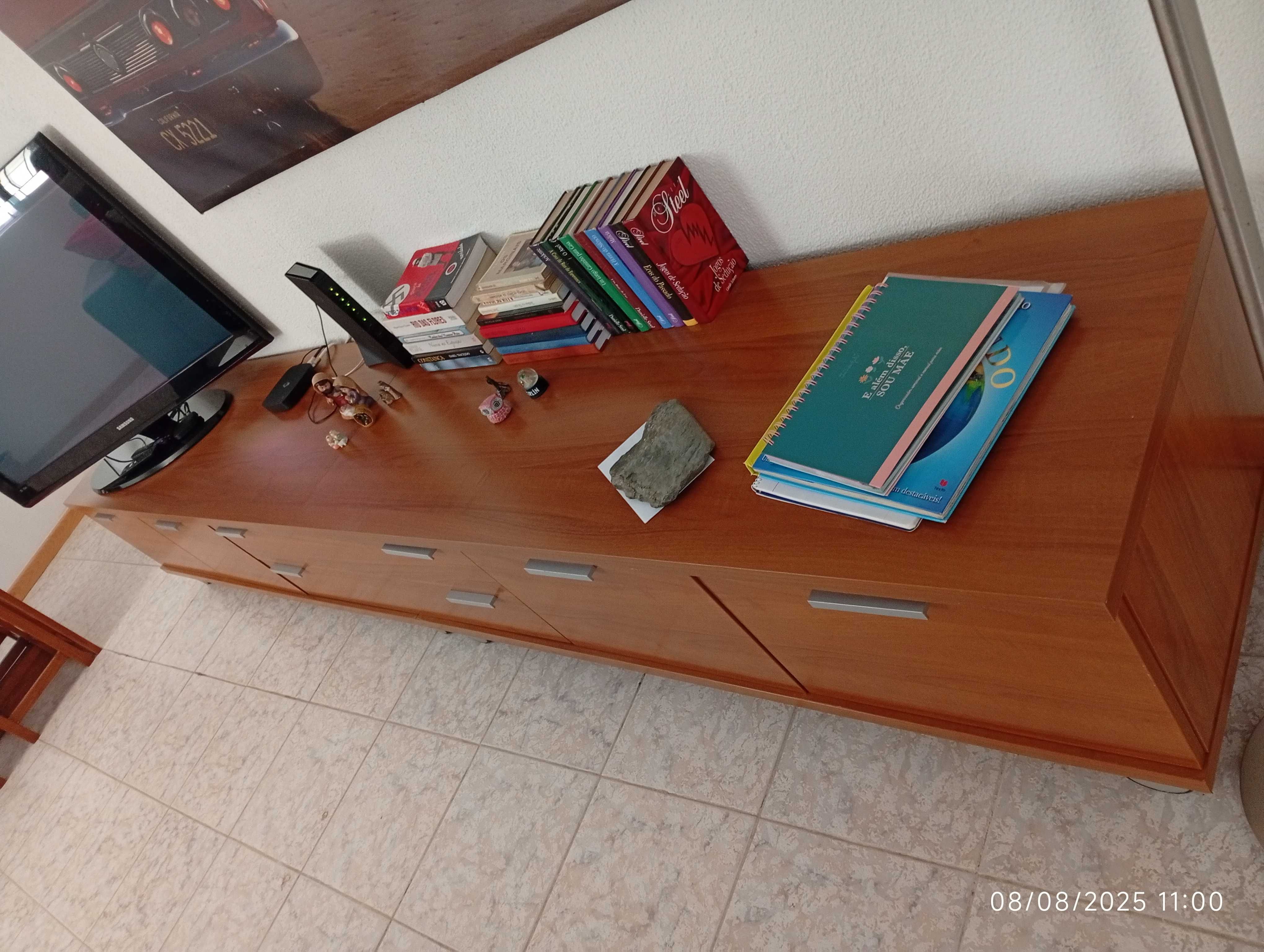 Móvel TV sala de madeira maciça Nao é prensada