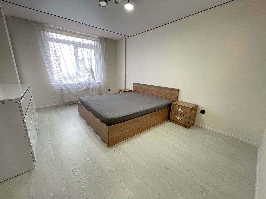 ОРЕНДА 2 кім з кухнею-студією вул. Сахарова