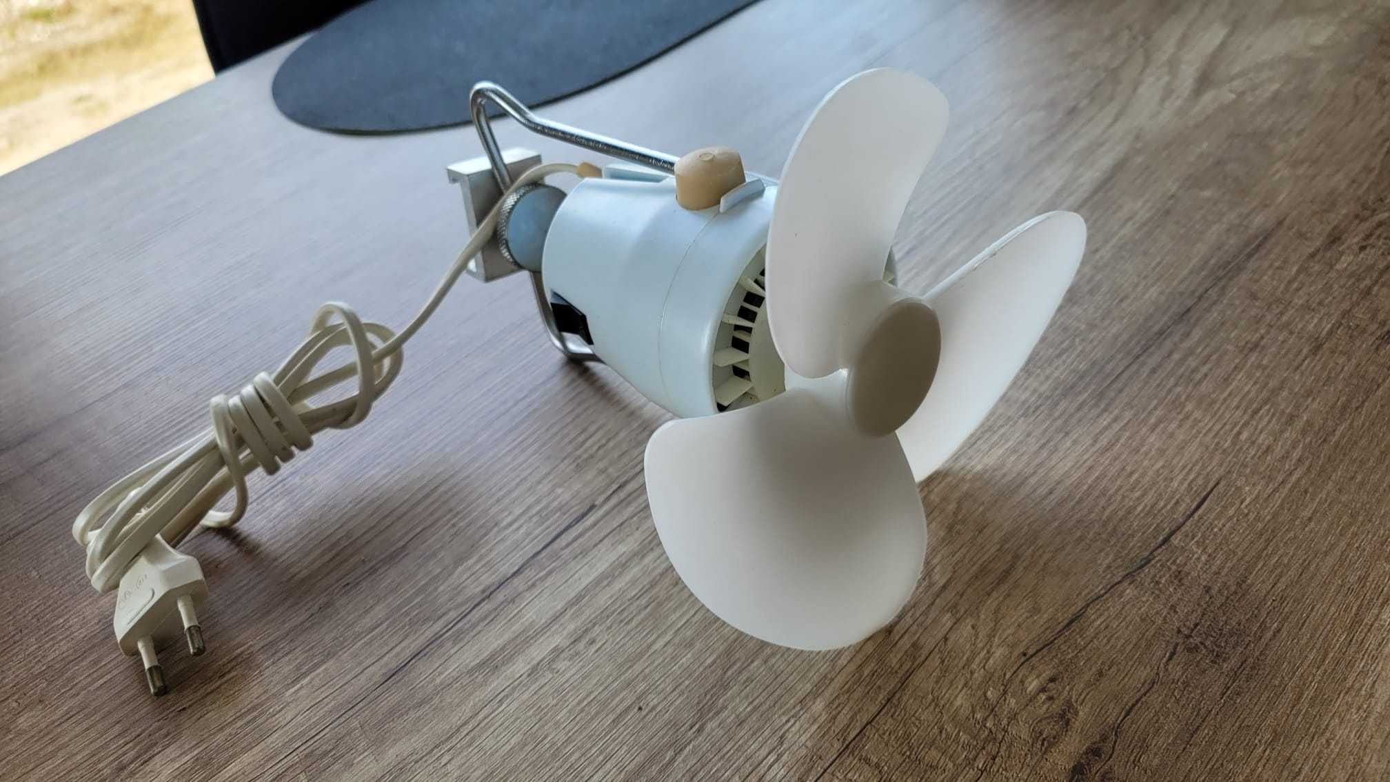 Dwa Wiatraczki Predom Metrix WS 1301
