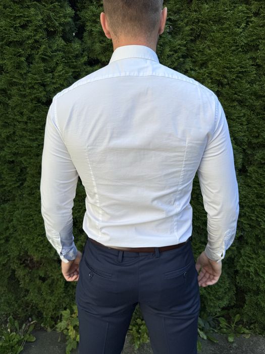Garnitur męski granatowy Reserved r. 50 slim fit