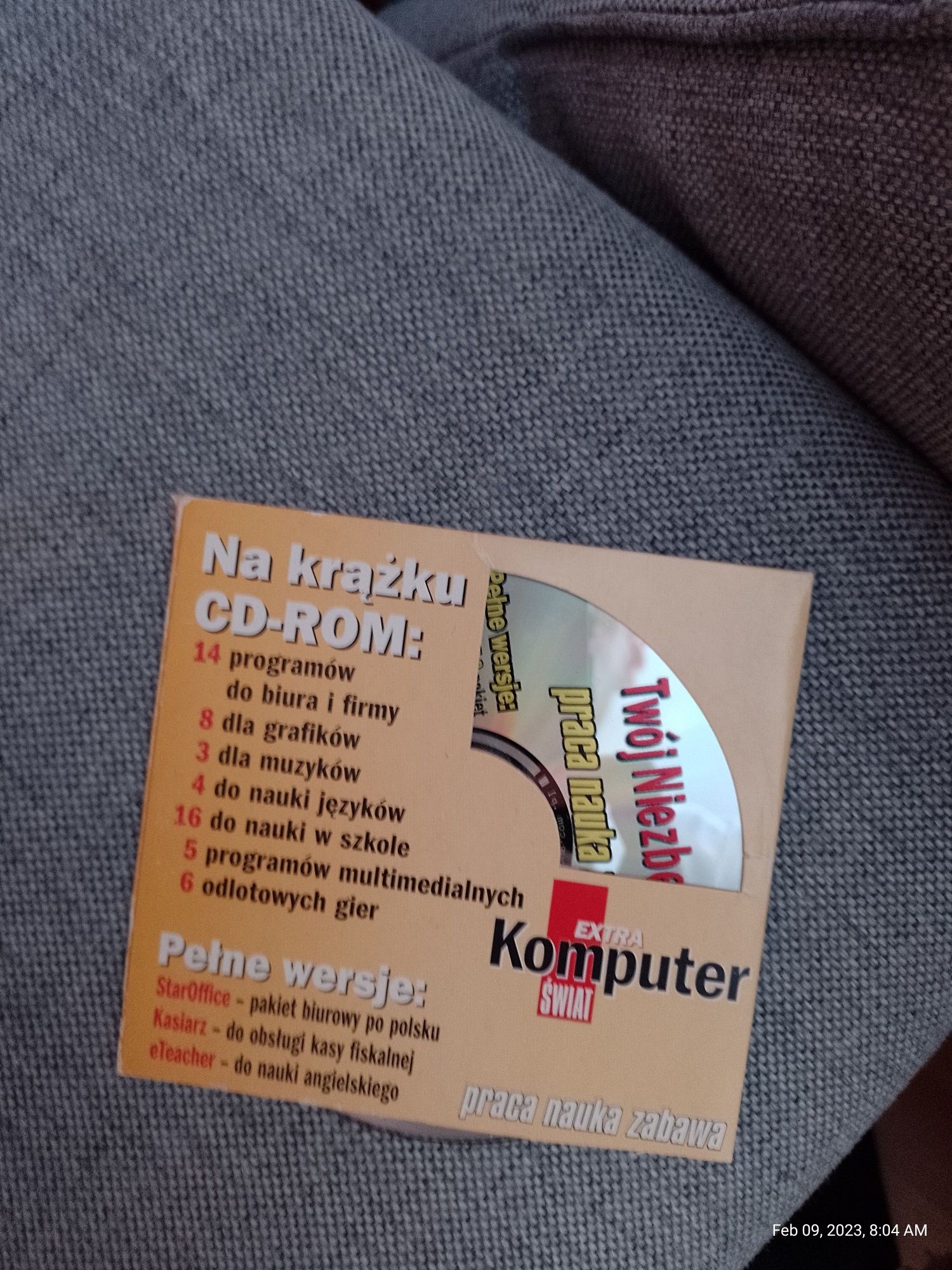 komputer swiat twoj niezbednik extra płyta CD-ROM magazyn,gazeta (RETR