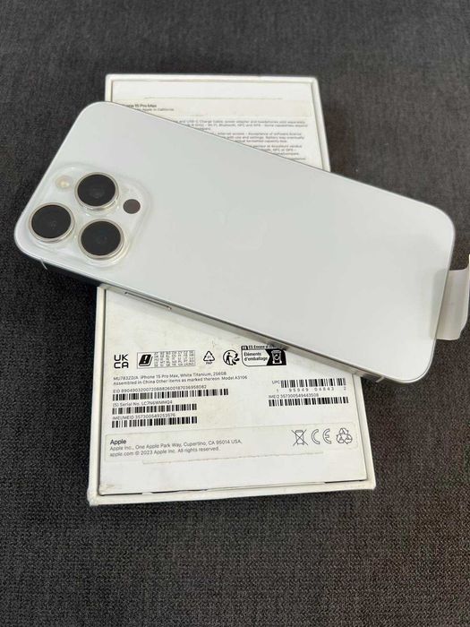 iPhone 15 Pro Max 256Gb Black Titan Neverlock и White Ideal Европа 3шт