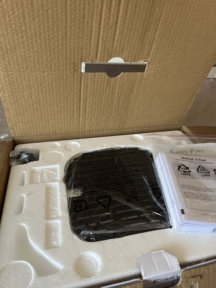 Мультипіч (Аерогриль) Tefal EASY FRY & GRILL CLASSIC