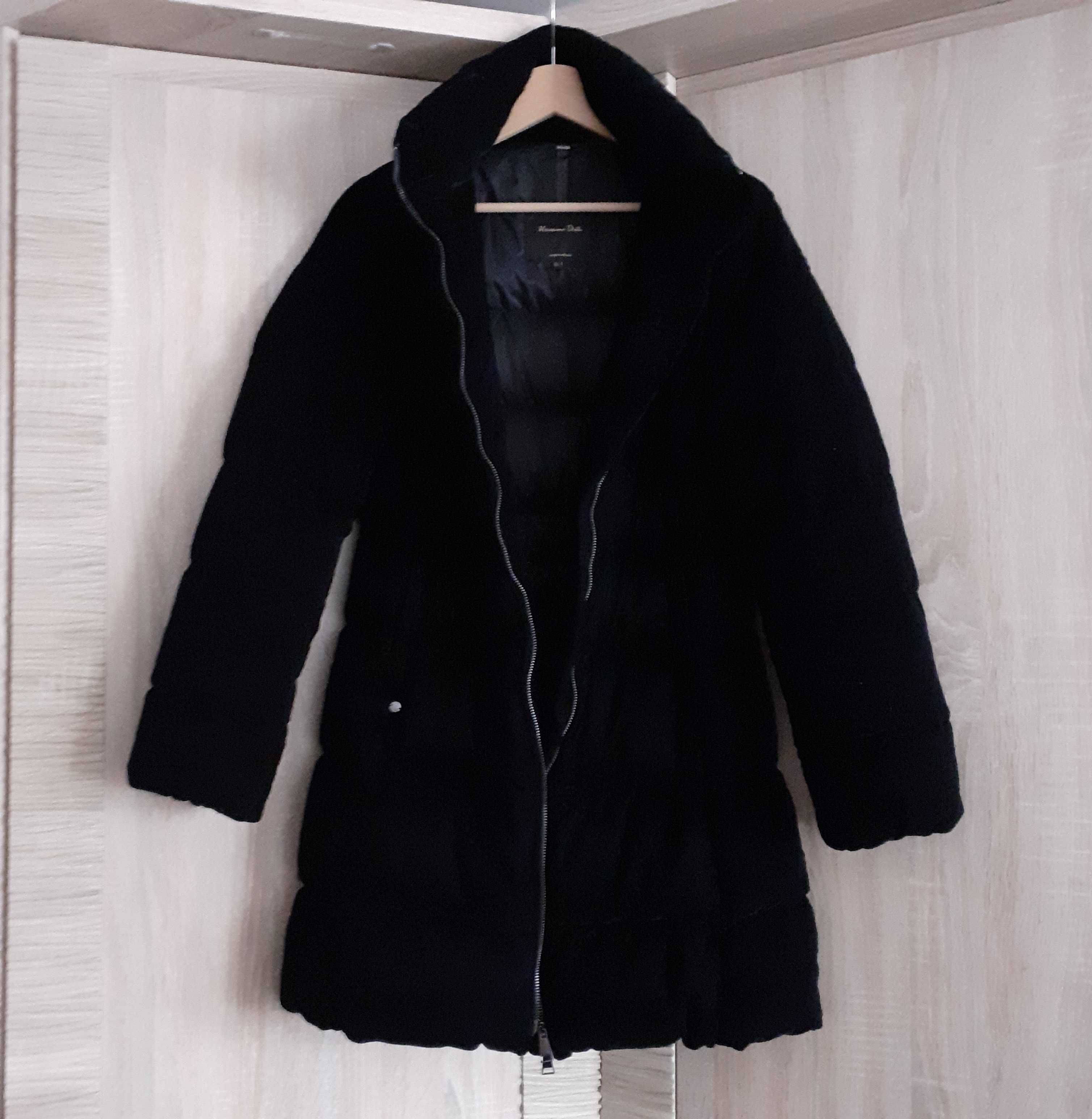 Pikowana welurowa puchowa kurtka // Massimo Dutti