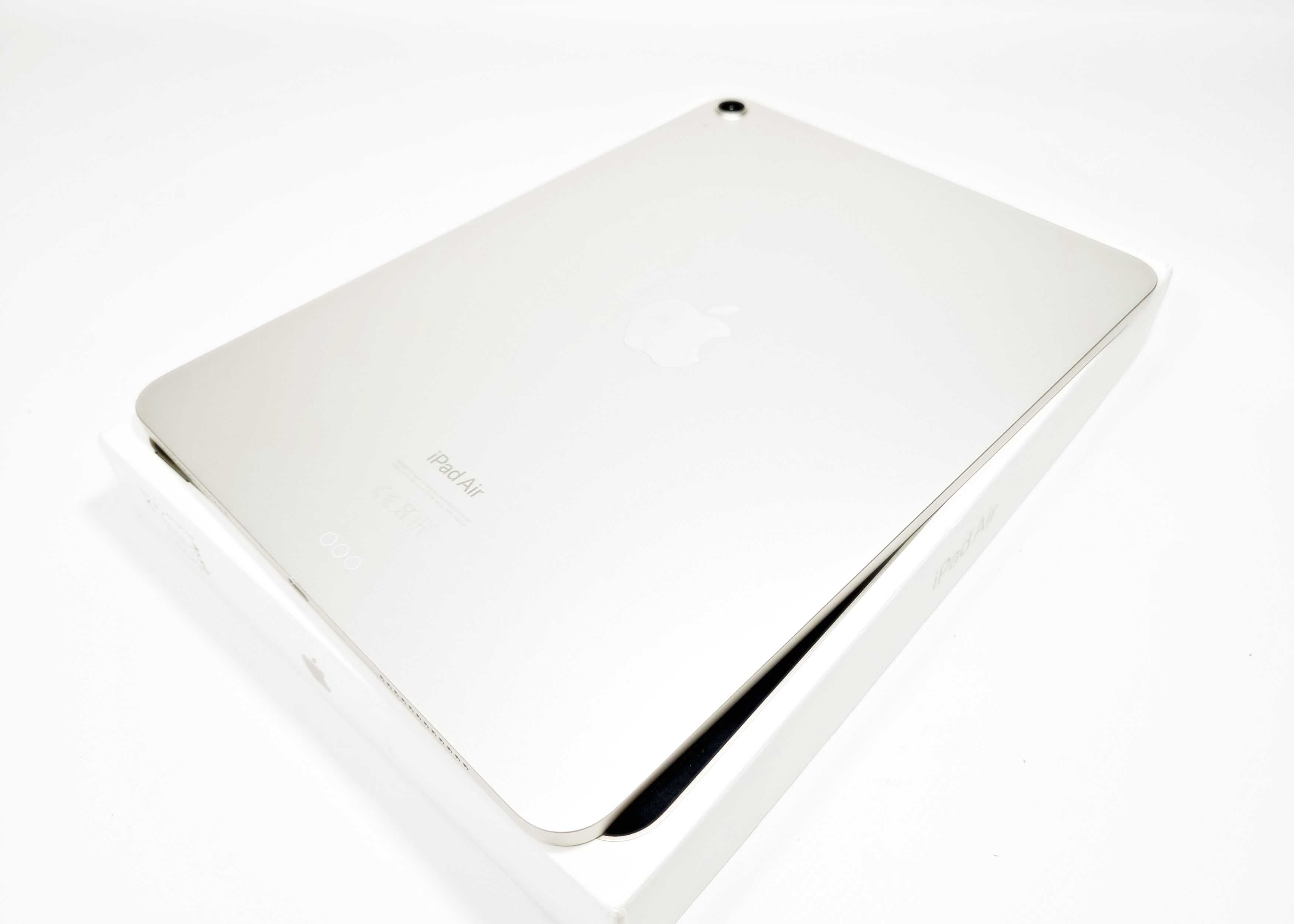 Tablet APPLE iPad Air 11" 6 gen.  256 GB Wi-Fi Gwarancja K&B Handel