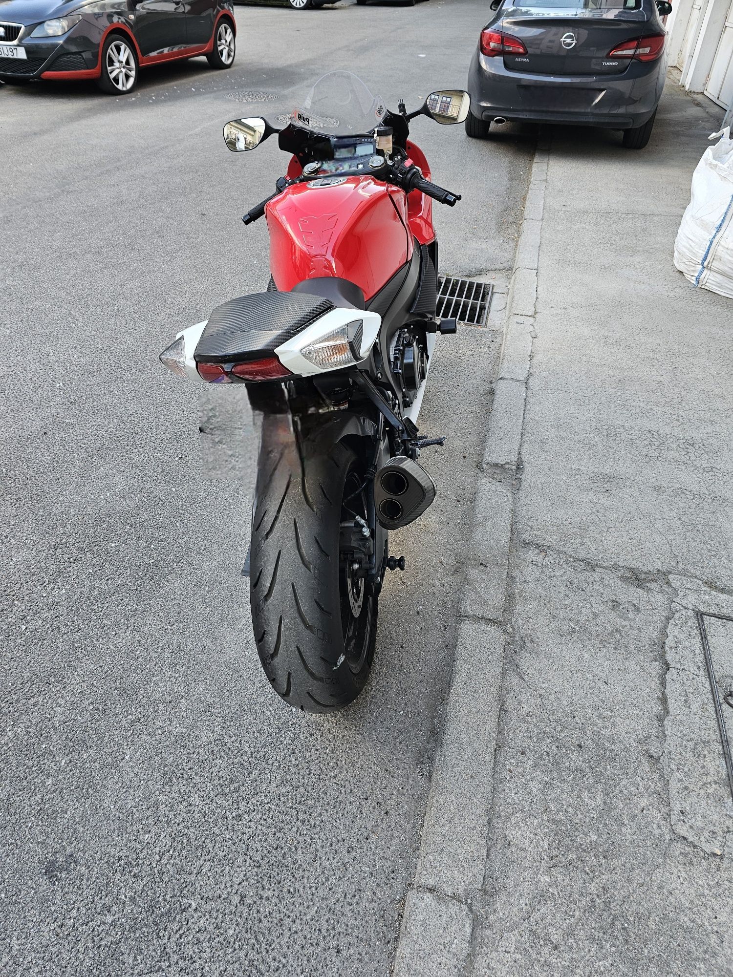 Suzuki gsxr 750 l4