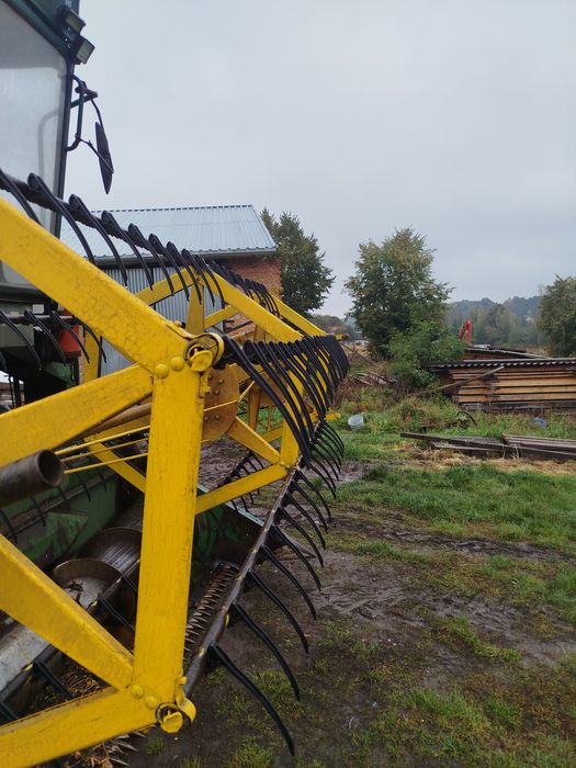 Продам комбайн John deere 630