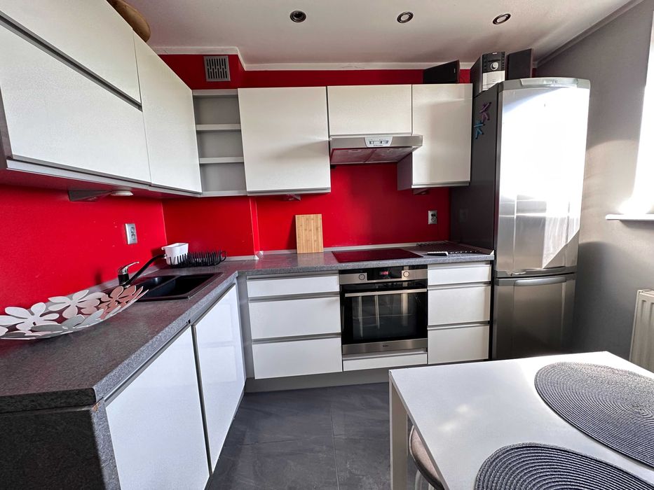 Przestronne Mieszkanie (61 m²) z Pełnym Wyposażeniem Dolna Wilda