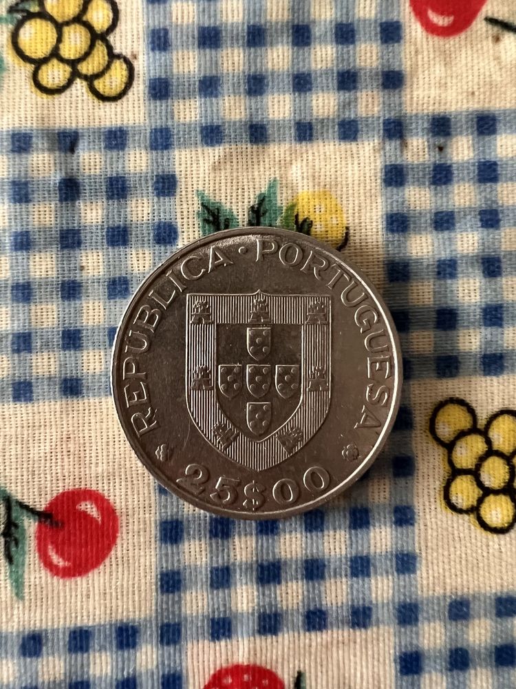 Moedas 25$ edição 1986