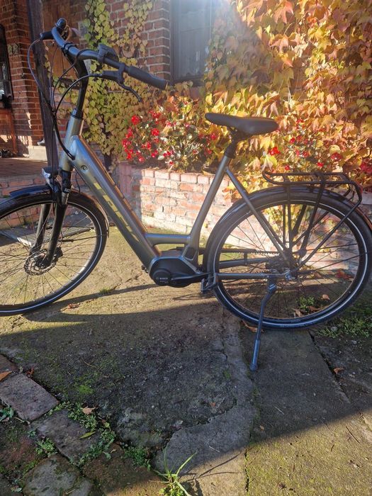 Rower elektryczny Trek District+ 7