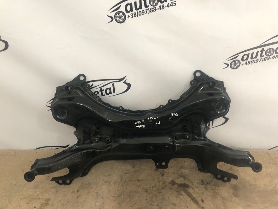 Підрамник Toyota RAV4 IV 2012-18 подрамник рав4 балка передня