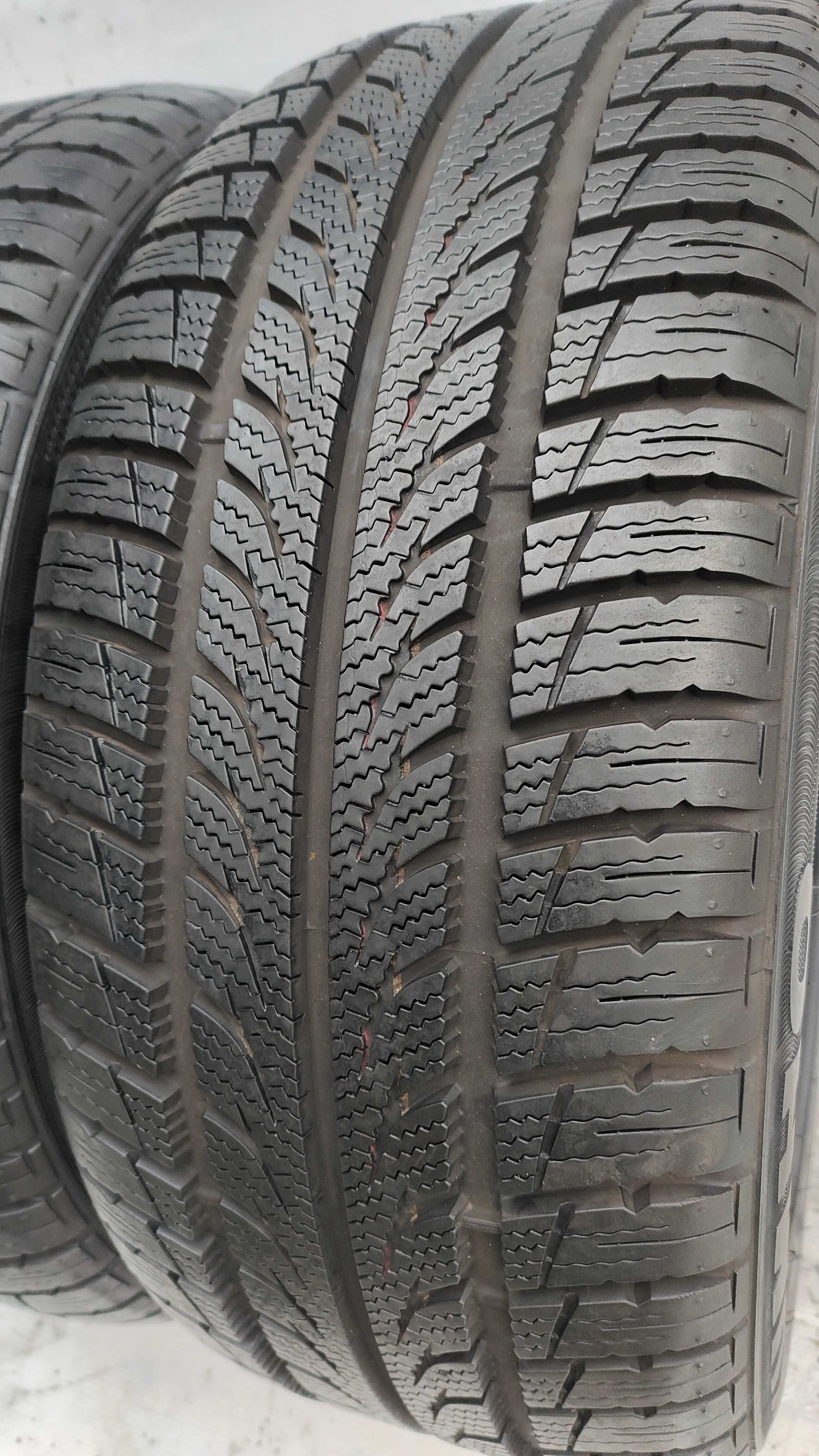 Opony Zimowe 225/50/16 Kumho 2szt 7mm