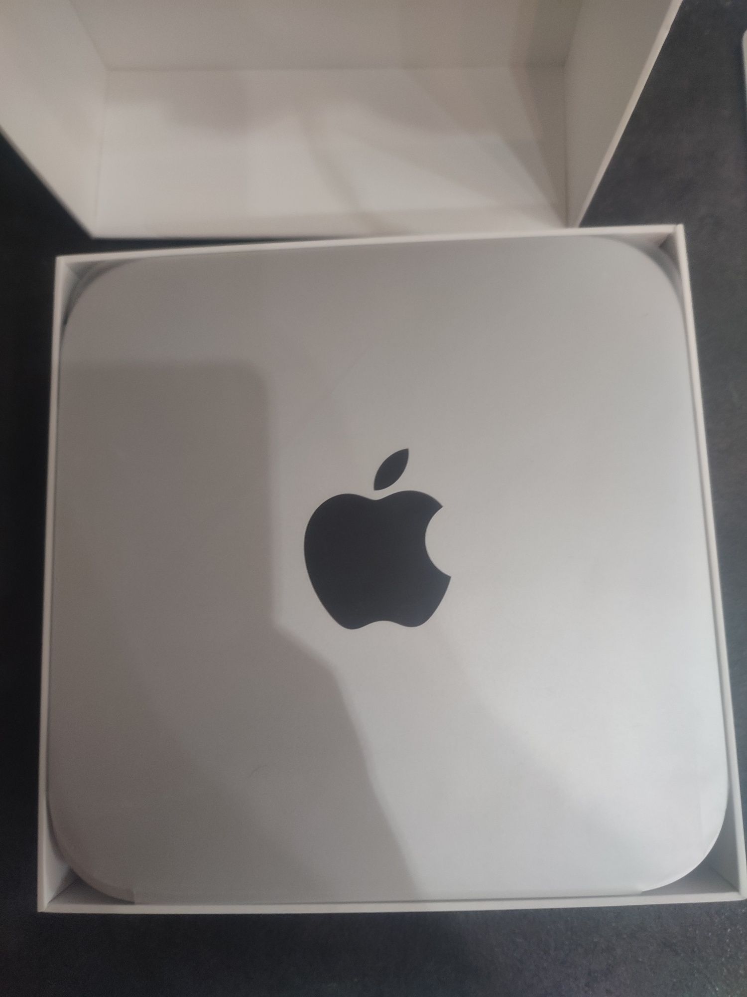 Komputer Mac mini,APPLE M2 na gwarancji