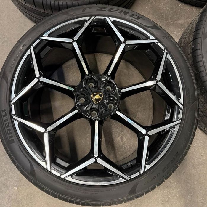 Jantes 23" Originais Lamborghini Urus Performante com pneus