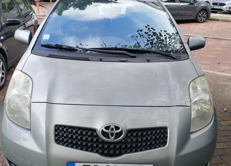 Toyota Yaris 1.4d 5 lugares