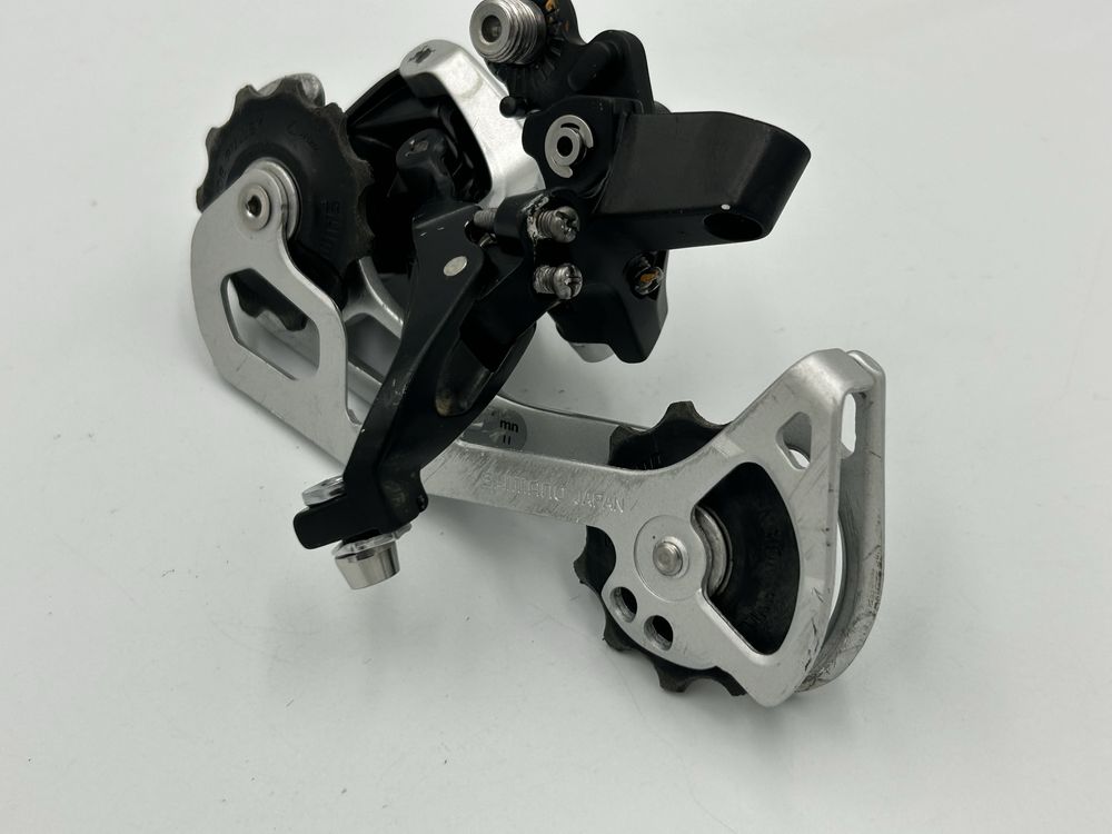 Przerzutka shimano deore xt rd-m773