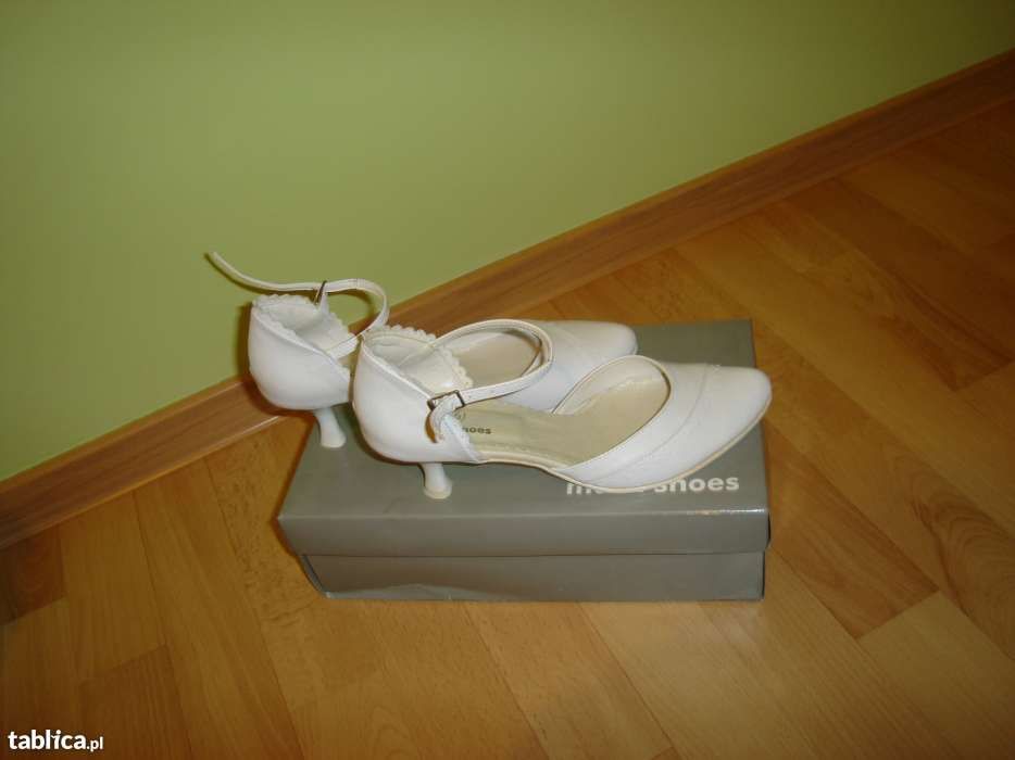Buty ślubne - białe