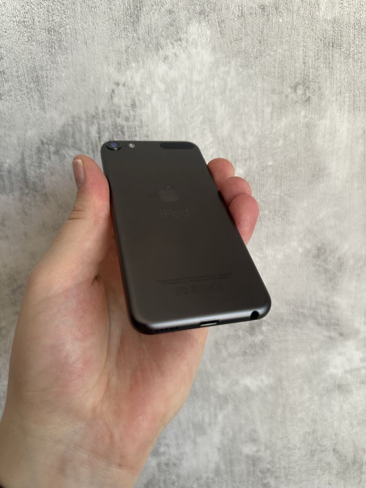 Apple ipod 6 16Gb екране 2 скола