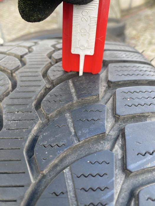 Bridgestone  BLIZZAK ML-32 245/40 R17 4шт.