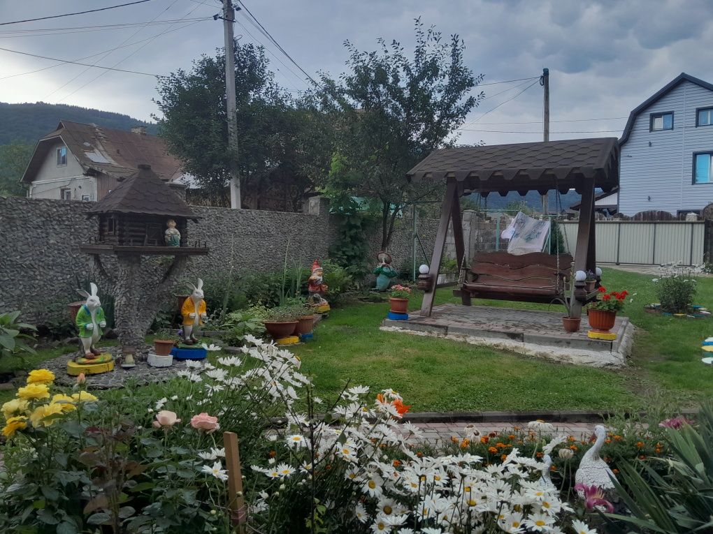 Відпочинок у Яремчі садиба "Джоя"