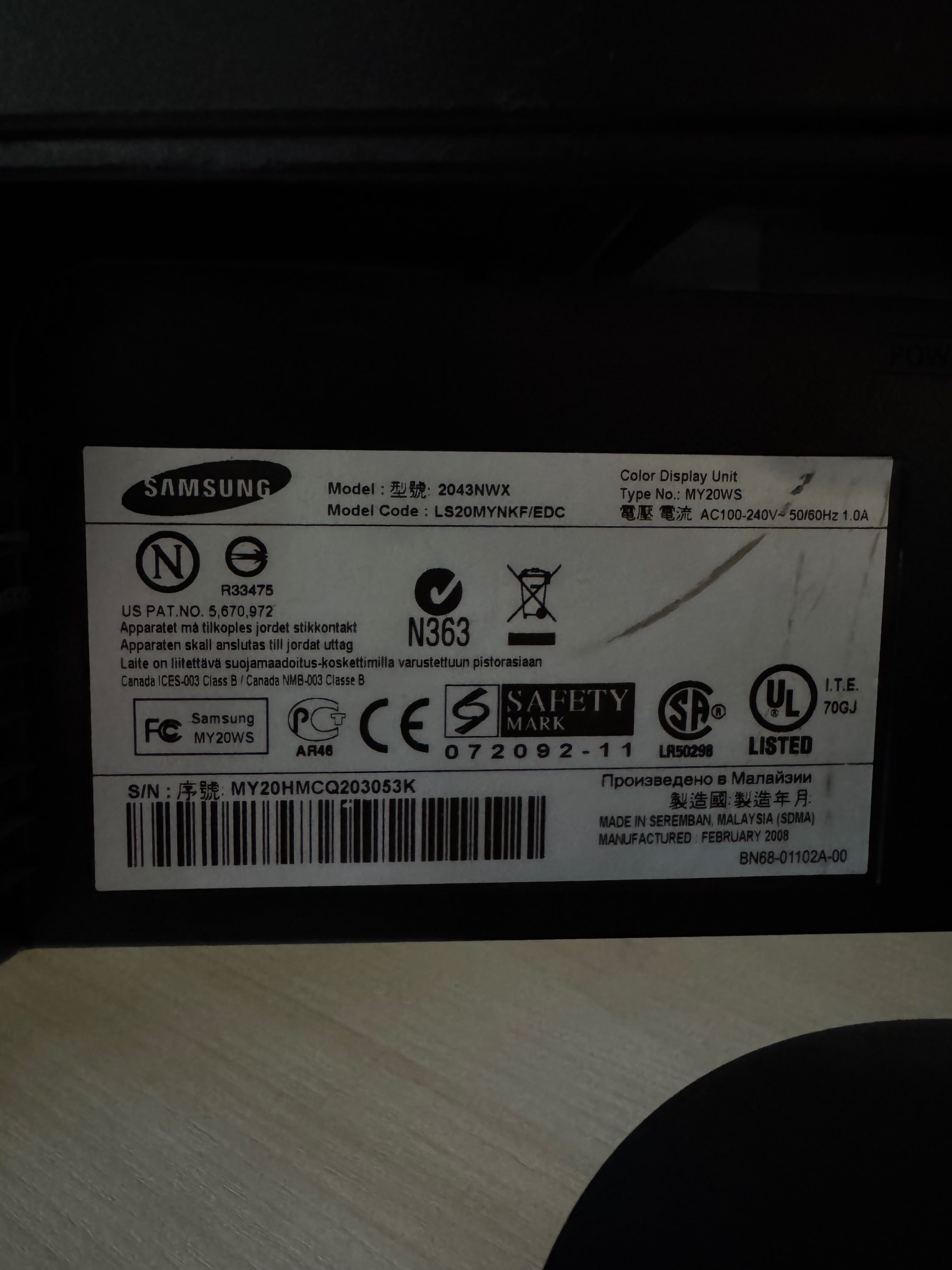 Монитор Samsung SyncMaster 2043nwx
