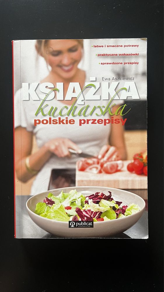 Książka kucharska. Polskie przepisy Ewa Aszkiewicz