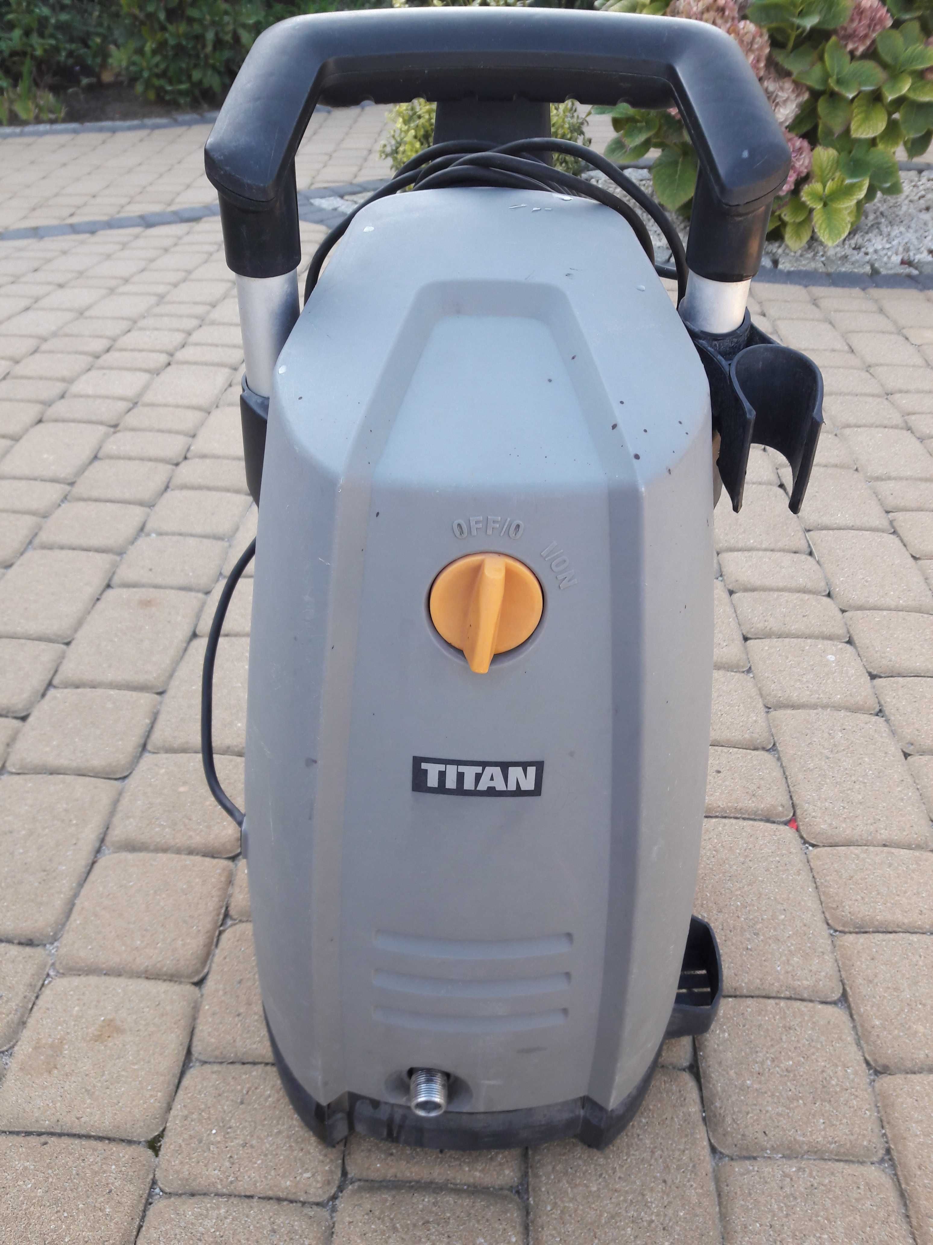 Myjka ciśnieniowa Titan TTB669PRW 1800 W 130 bar /możliwość na części/