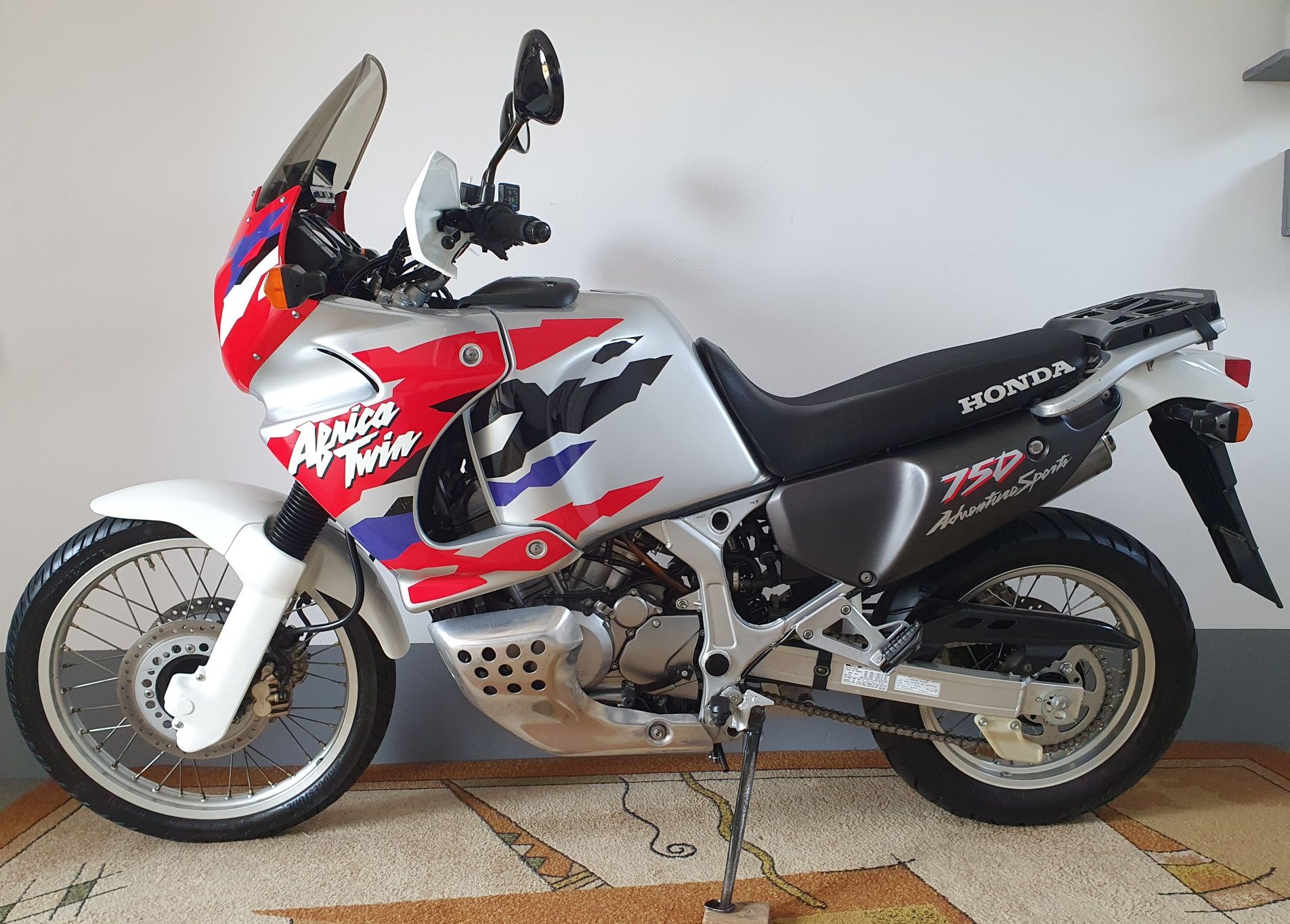Honda Africa Twin XRV 750 RD07 -  sprowadzony z Niemiec