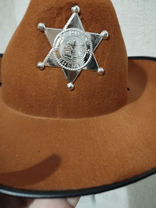 капелюх ковбойський з зіркою шерифа  56-58 розмір