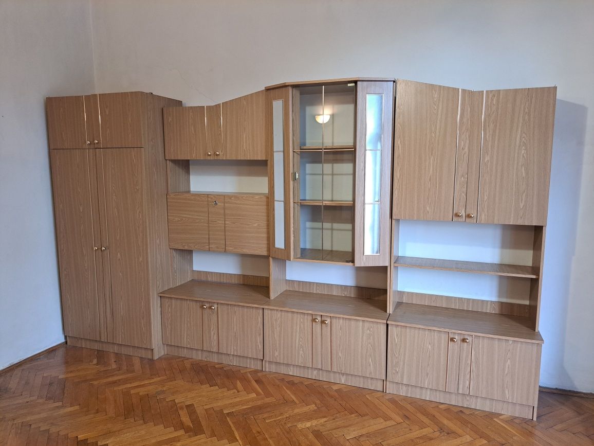 Regały komplet 4 elementy + szafka TV + regał na książki