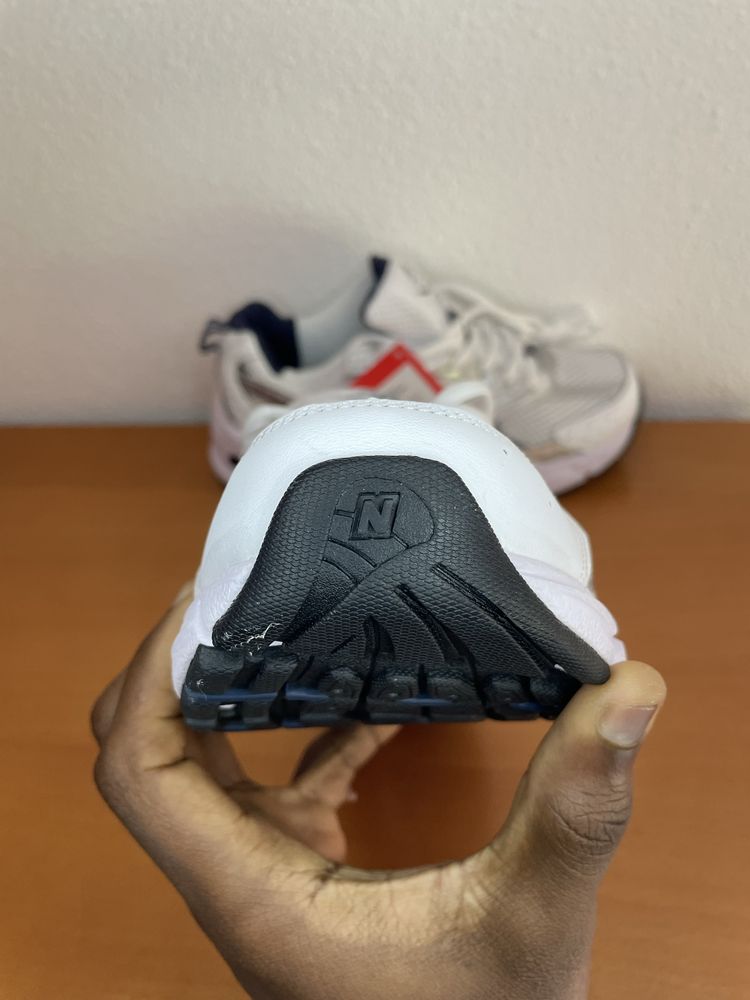 New Balance 530.
