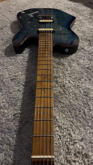 Guitarra Sire Larry Carlton T7