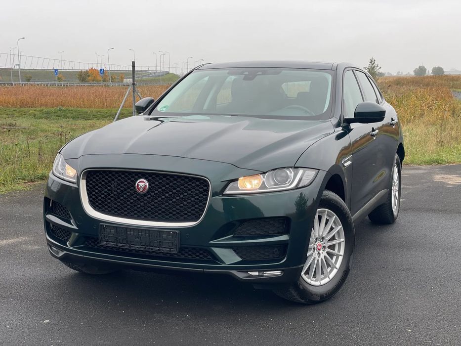 Jaguar F-Pace *WEBASTO*Nawigacja*Kamera*Dach Panoramiczny*Hak*